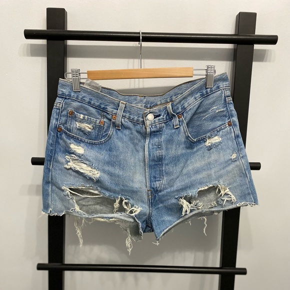 Levi’s 501® High Waist Ripped Cutoff Denim Shorts - Picture 2 of 8